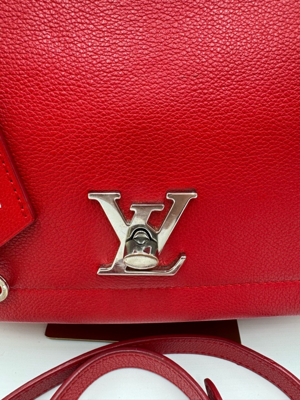Louis Vuitton Lockme II Handbag – Rubis Red Grained Calfskin Silver Hardware - Picture 5 of 12